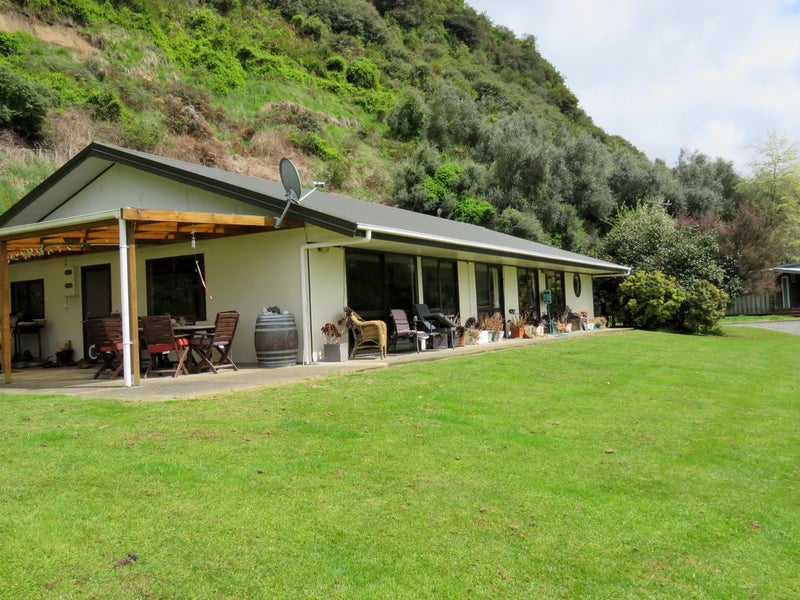 35 Tanga Road, Manunui, Taumarunui - Carousel 1