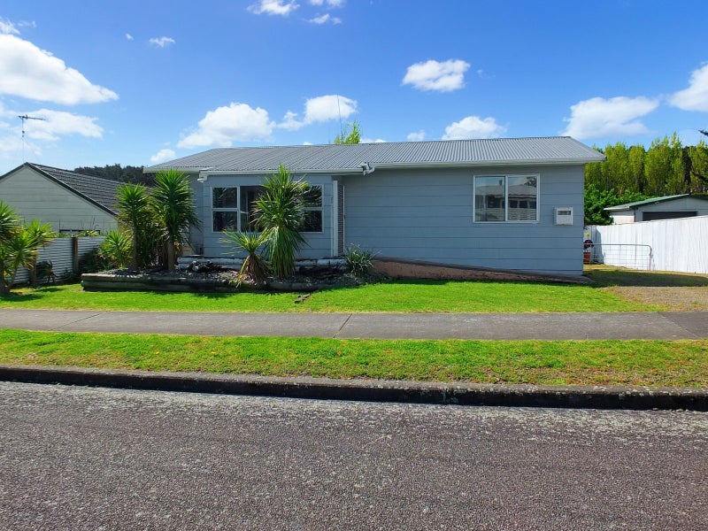 7 Hennessy Street East, Foxton Beach, Foxton - Carousel 30