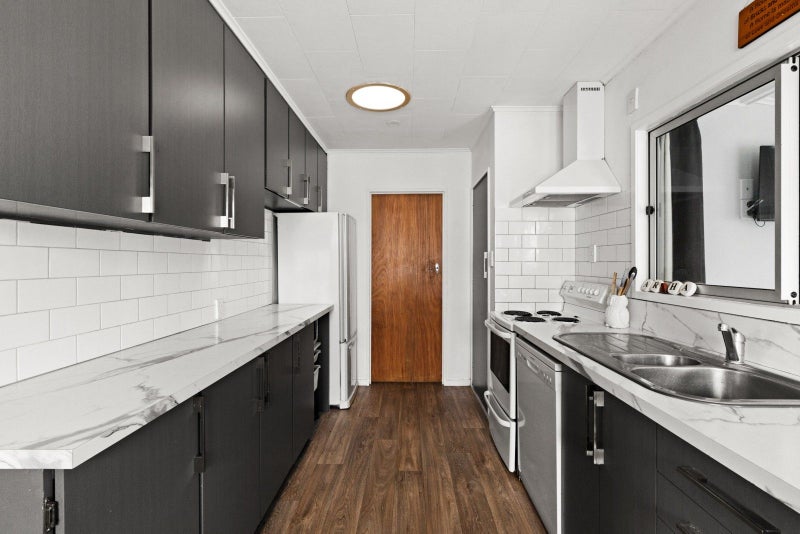 41 Liverpool Crescent, Tamatea, Napier - Carousel 1