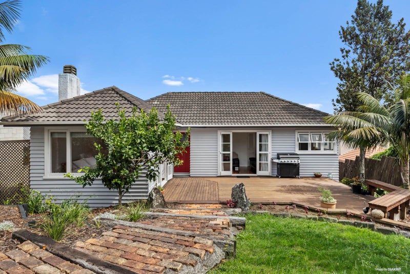 1/188 East Coast Road, Forrest Hill, Auckland - Carousel 1