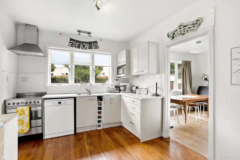 36 Te Koa Road, Panmure, Auckland - Carousel 2