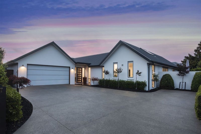 7 Millpond Place, Parklands, Christchurch - Carousel 1
