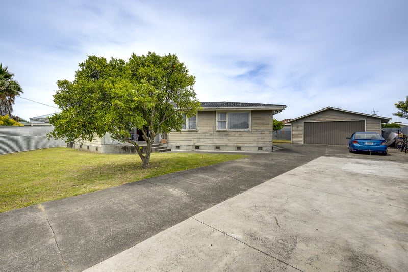 22 Armour Place, Onekawa, Napier - Carousel 2
