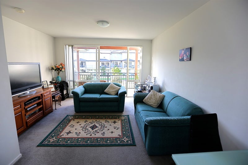3/32 Opito Way, East Tamaki, Auckland - Carousel 2