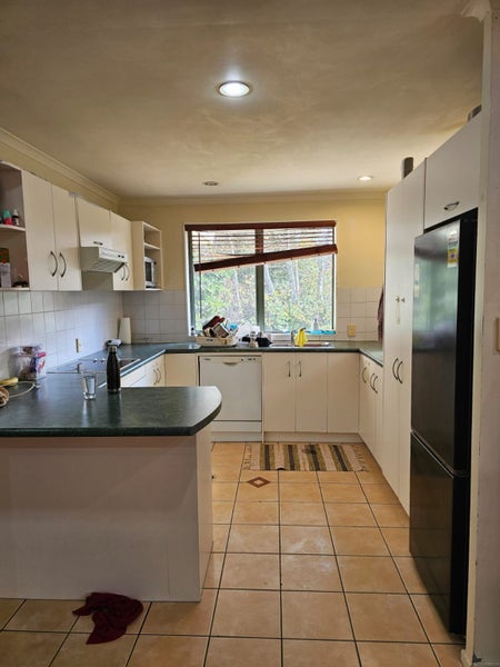 14 Scotts Field Drive, Takanini, Auckland - Carousel 13