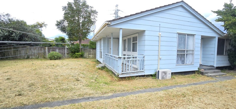 20 Rountree Place, Conifer Grove, Takanini - Carousel 1