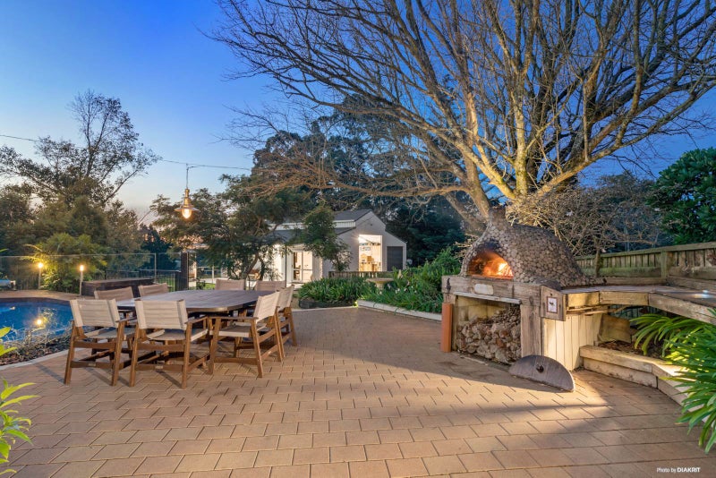 15 Reid Road, Waiuku - Carousel 2