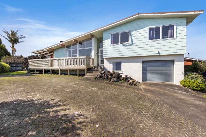 69 Priestley Drive, Bucklands Beach, Auckland - Carousel 1