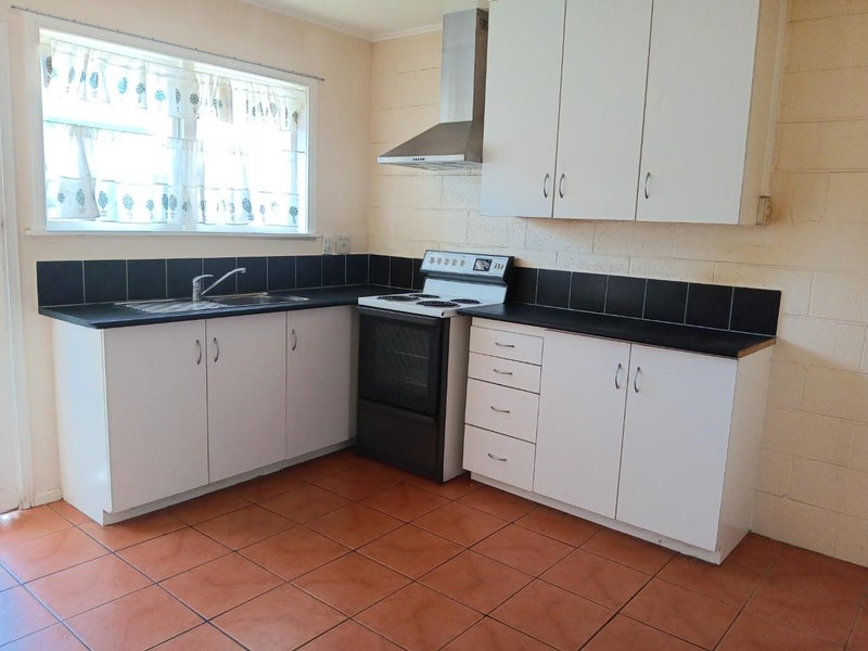 195 Georges Drive, Napier South, Napier - Carousel 2