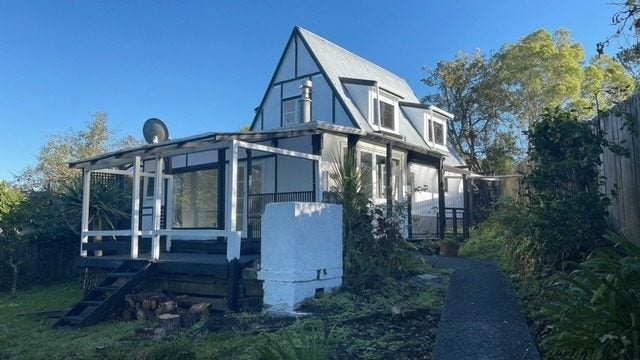 5 Rahui Road, Greenhithe, Auckland - Carousel 1