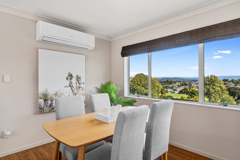 18 Highmore Place, Brookfield, Tauranga - Carousel 1