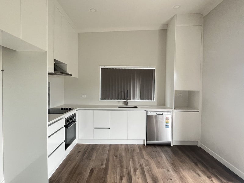 8 Eckford Lane, Maraetai, Auckland - Carousel 2