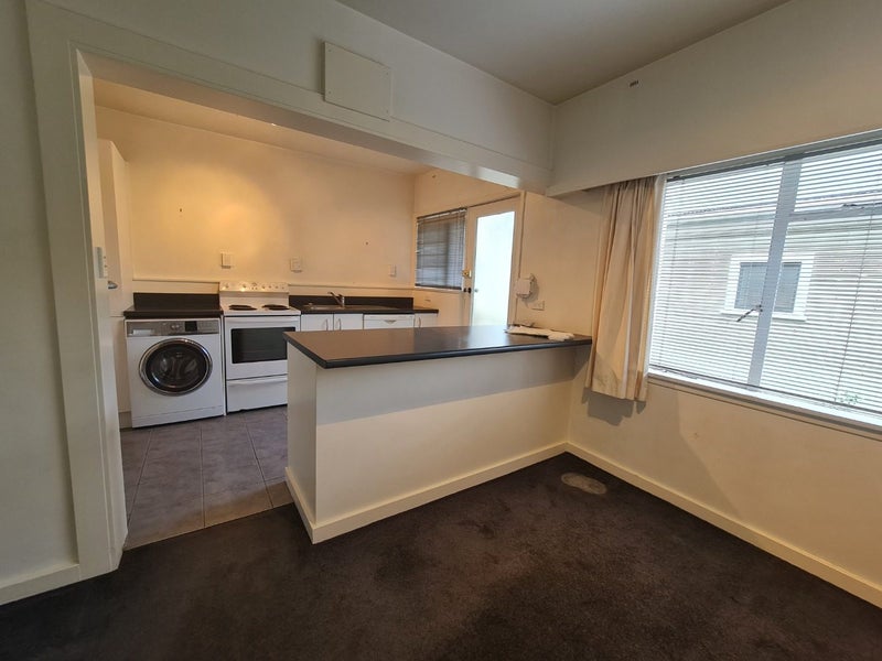 99 Grant Road, Thorndon, Wellington - Carousel 2