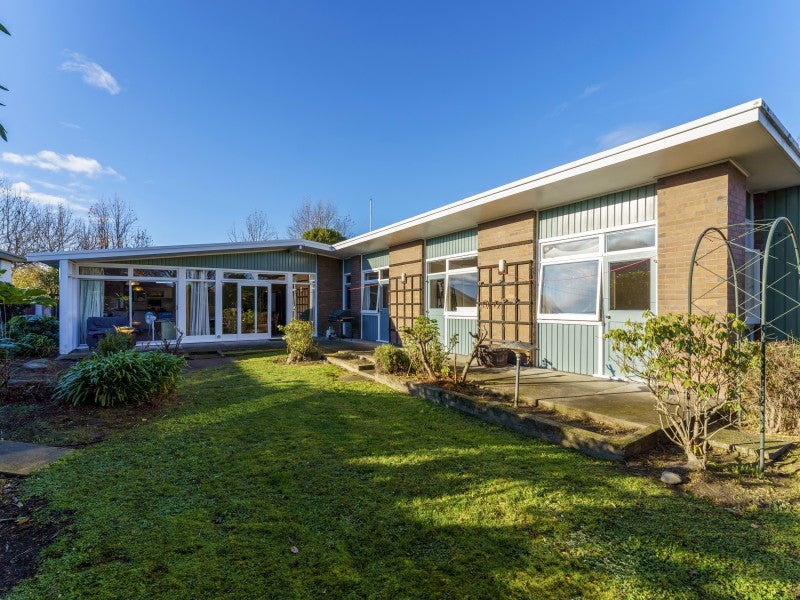 40 Lynfield Avenue, Ilam, Christchurch - Carousel 1