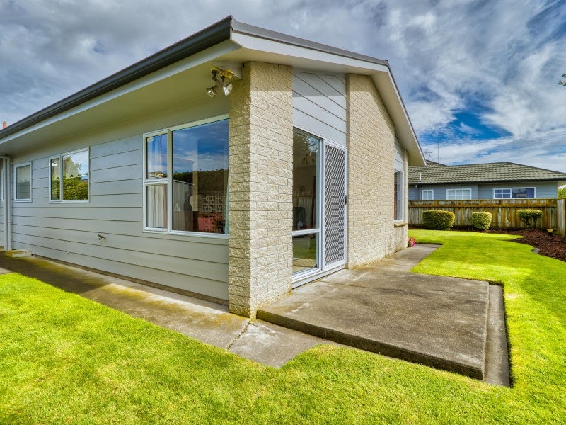 117 Avondale Road, Greenmeadows, Napier - Carousel 2
