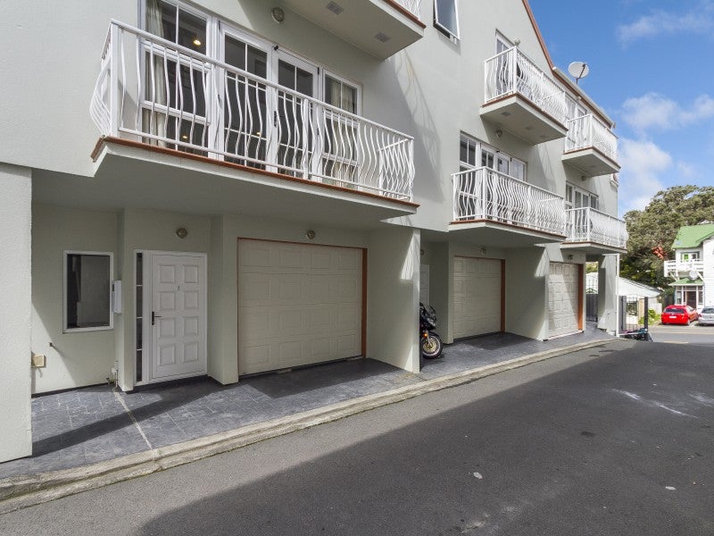 9/142 Ghuznee Street, Te Aro, Wellington - Carousel 1
