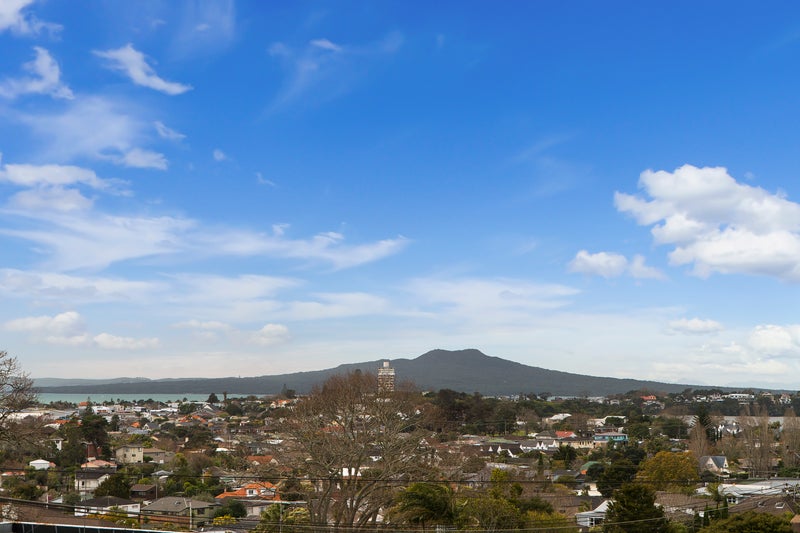 42 Quebec Road, Milford, Auckland - Carousel 2