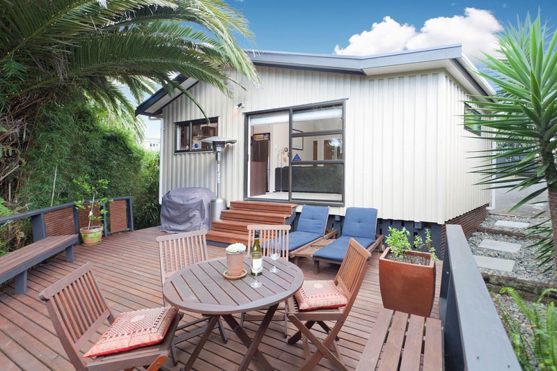 68A Tautari Street, Orakei, Auckland - Carousel 1