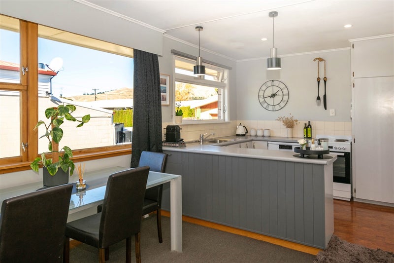3 Moran Street, Redwoodtown, Blenheim - Carousel 2