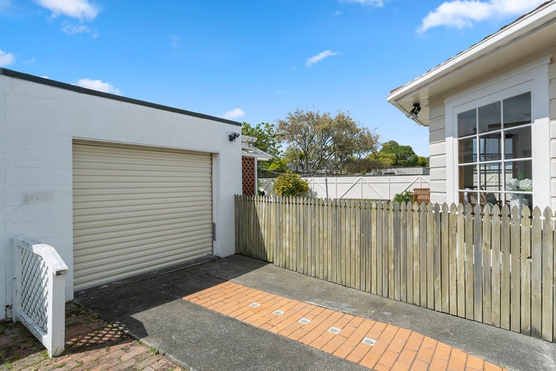 54 William Street, Petone, Lower Hutt - Carousel 14