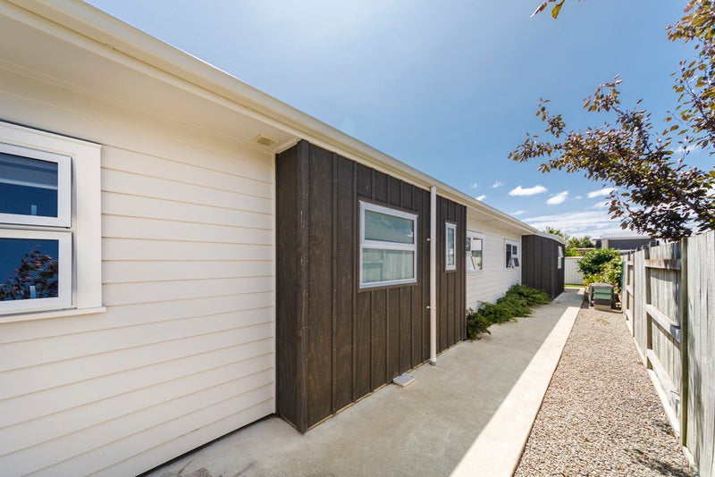4 Doncaster Court, Awapuni, Palmerston North - Carousel 20
