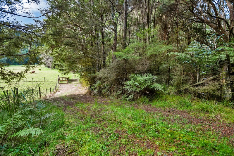 40 Waiparera Road, Onerahi - Carousel 1