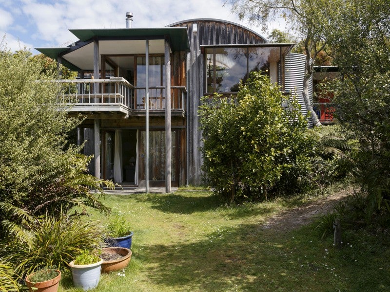 71 Hauraki Terrace, Pukawa Bay, Tūrangi - Carousel 1