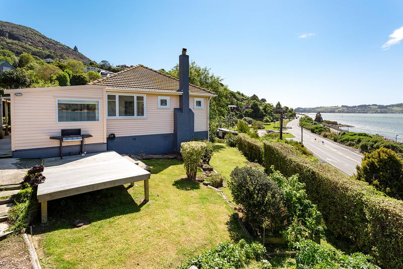 315 Ravensbourne Road, Maia, Dunedin - Carousel 1