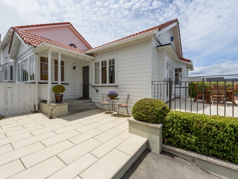 53 Cashmere Avenue, Khandallah, Wellington - Carousel 2