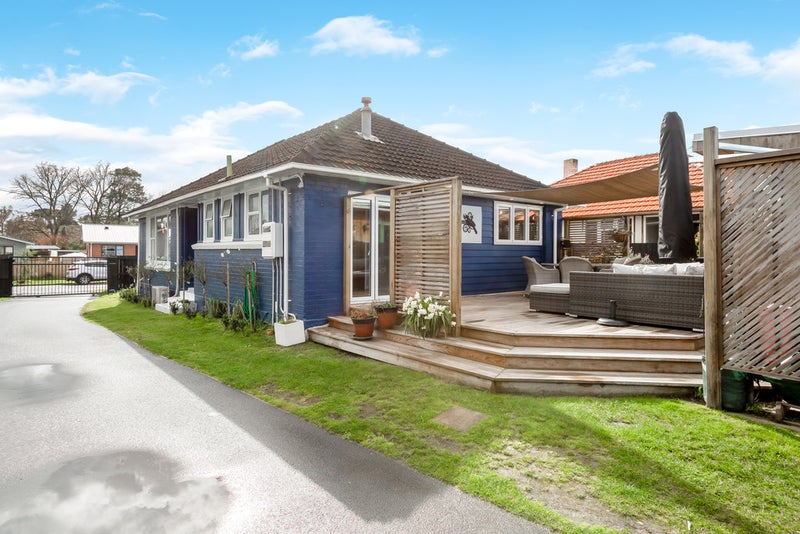 33 Churchill Avenue, Maeroa, Hamilton - Carousel 1