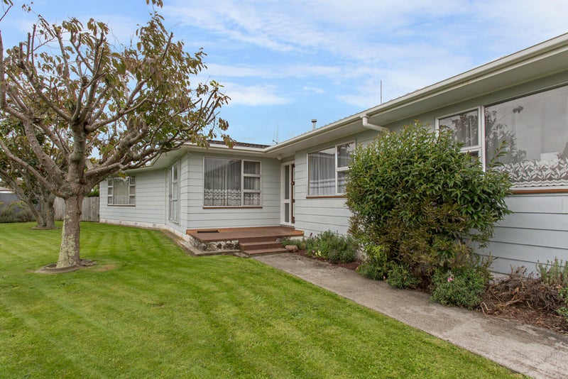 5 Bruce Place, Highbury, Palmerston North - Carousel 2