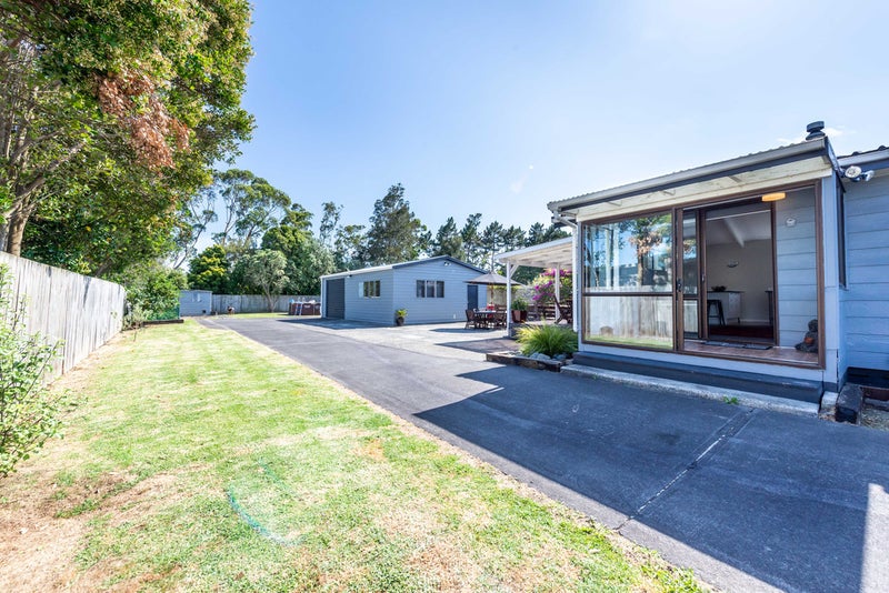 23 Parakai Avenue, Parakai, Helensville - Carousel 2