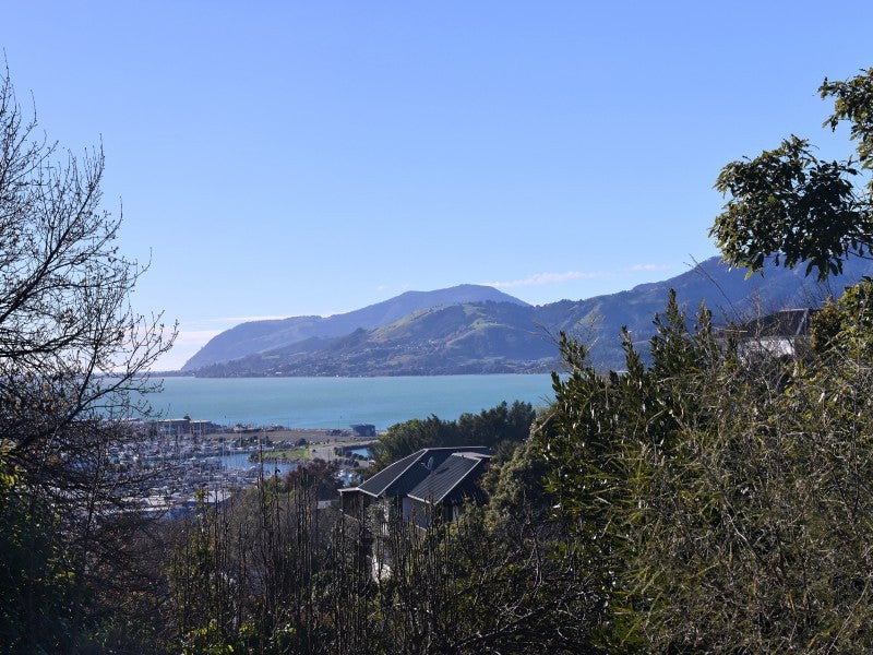 32 Beachville Crescent, Beachville, Nelson - Carousel 2