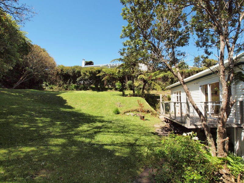 48 Maungaraki Road, Korokoro, Lower Hutt - Carousel 14