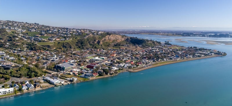 113 Main Road, Redcliffs, Christchurch - Carousel 2