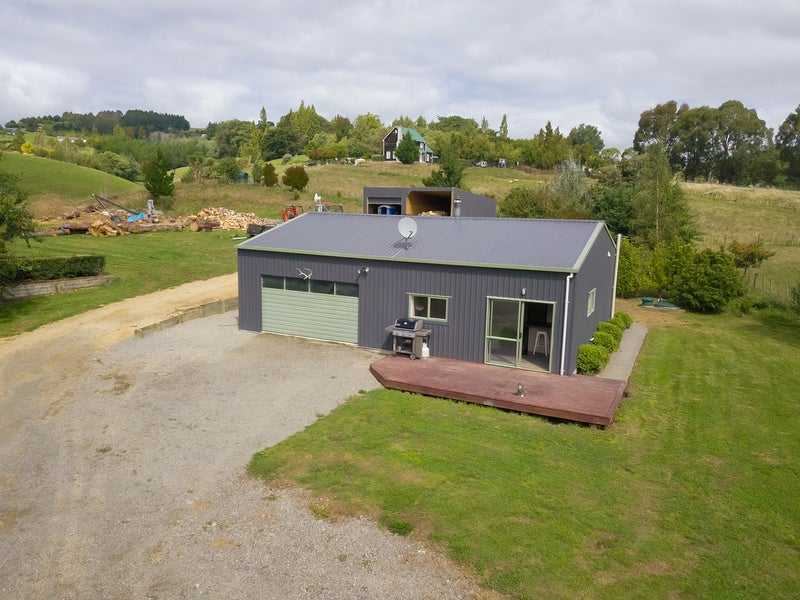 189A Masterton Stronvar Road, Te Ore Ore, Masterton - Carousel 2