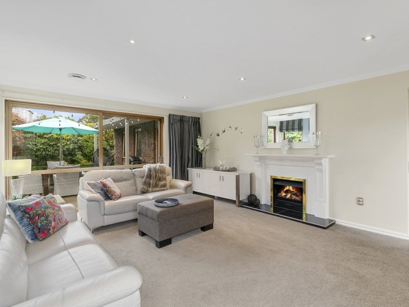 48A Totara Crescent, Woburn, Lower Hutt - Carousel 2