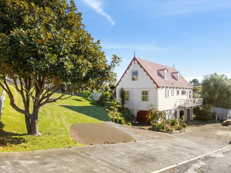 53 Sutherland Road, Brookfield, Tauranga - Carousel 1