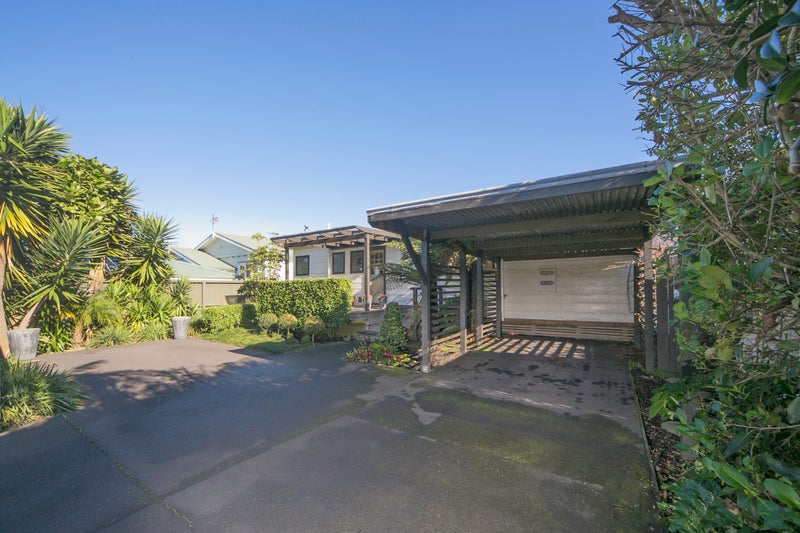 9B Queensway, Three Kings, Auckland - Carousel 15