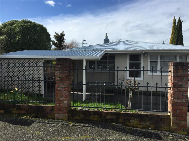28 King Edward Street, Lansdowne, Masterton - Carousel 1