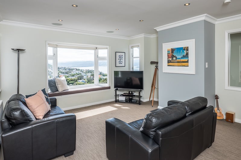 88 Nicholson Road, Khandallah, Wellington - Carousel 2