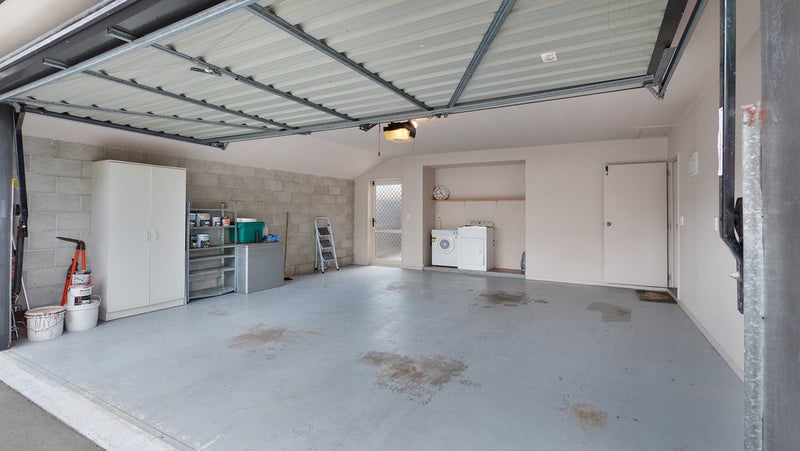 2/333 Ferry Road, Waltham, Christchurch - Carousel 11