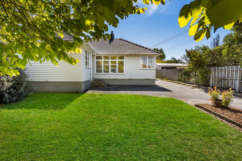 68 McAnnalley Street, Manurewa East, Auckland - Carousel 1