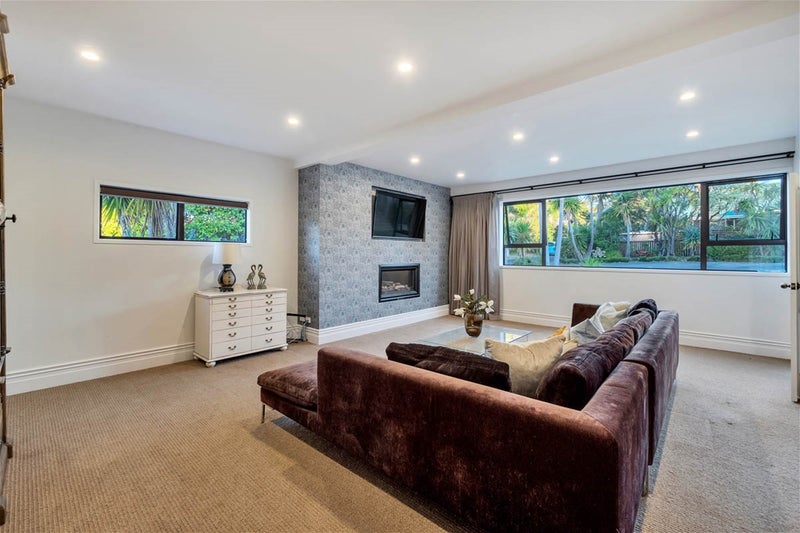 23 Waipuia Place, Greenhithe, Auckland - Carousel 35