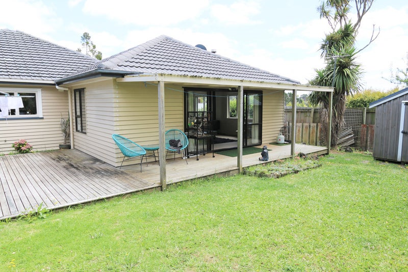 10 Konini Road, Titirangi, Auckland - Carousel 1