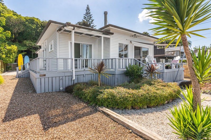 53 Natzka Road, Ostend, Waiheke Island - Carousel 2