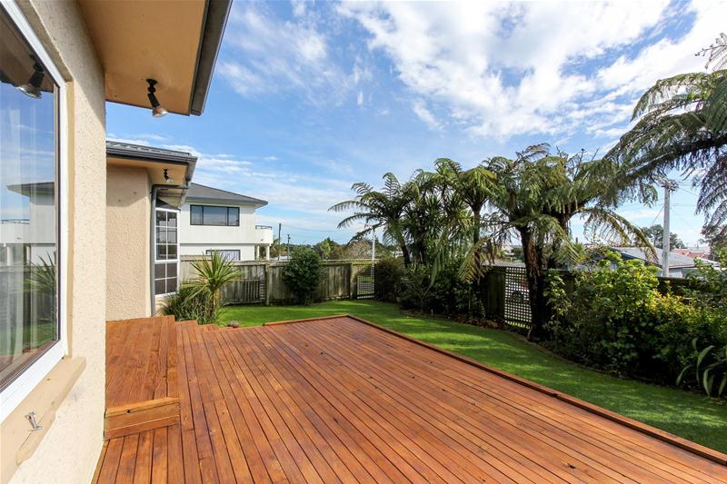 6 Pukaka Street, Strandon, New Plymouth - Carousel 2