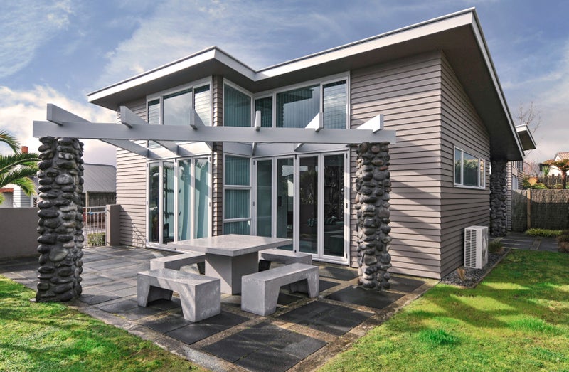 6 Bullmore Place, Pukehangi, Rotorua - Carousel 2