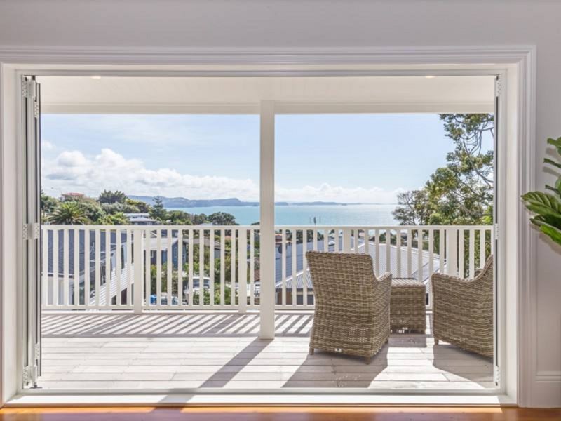 2E Vipond Road, Stanmore Bay, Whangaparaoa - Carousel 1