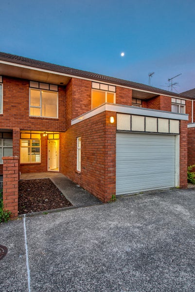 3/23 Charlenne Close, Ranui, Auckland - Carousel 11
